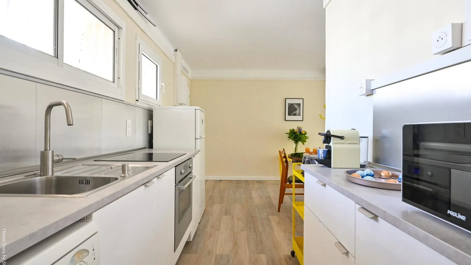 Marseille Centre - Appartement 3 Chambres Avec Balcon 0*,  France